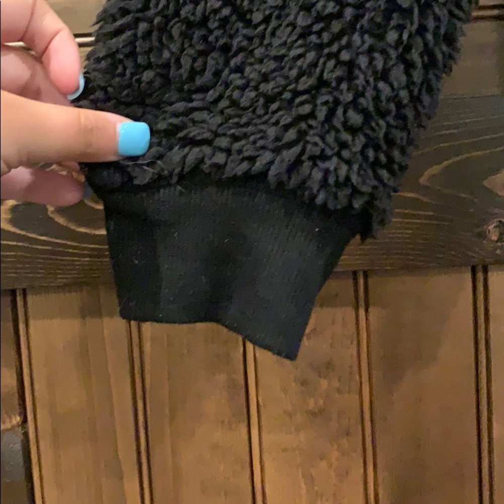 Sherpa pullover - Picture 2 of 5